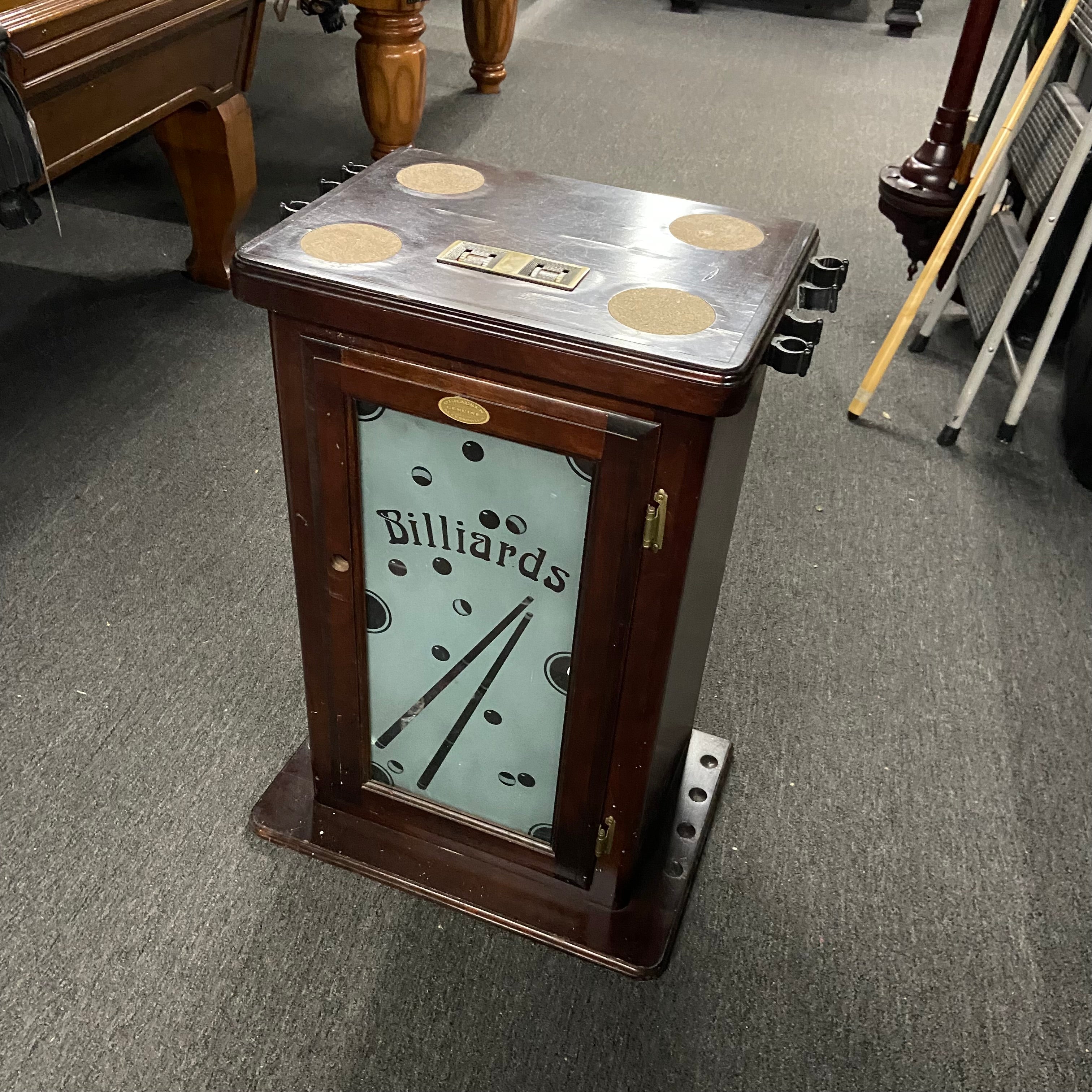 Billard D&L, Cabinet de billard à pied d'occasion