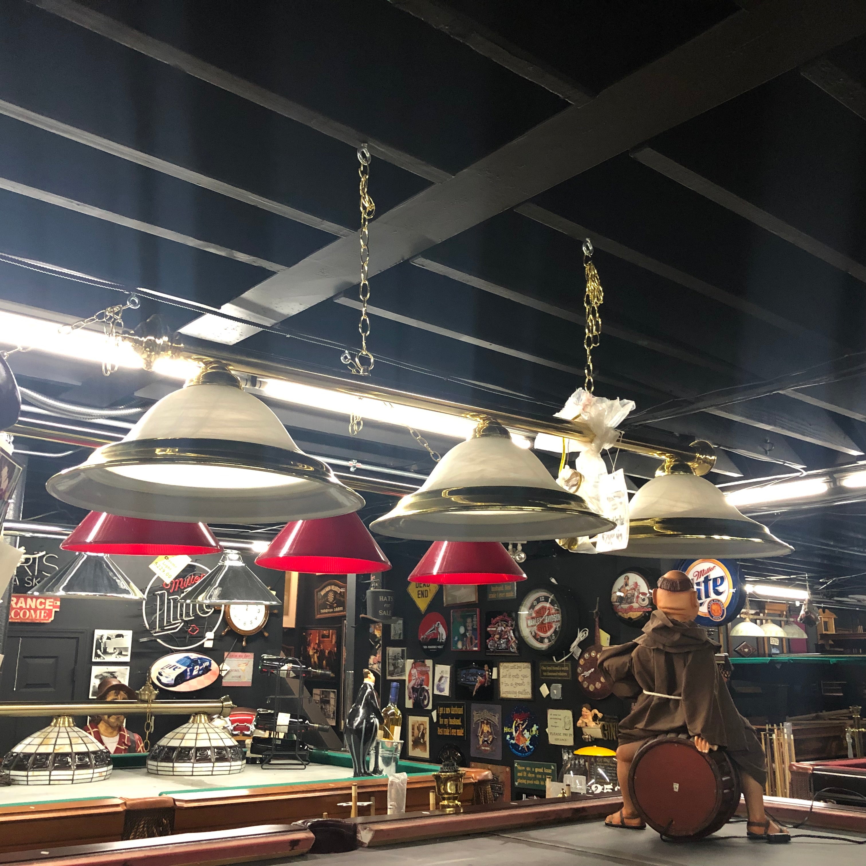 Billards D&L, Lampe de billard à 3 abat-jours en laiton et verre